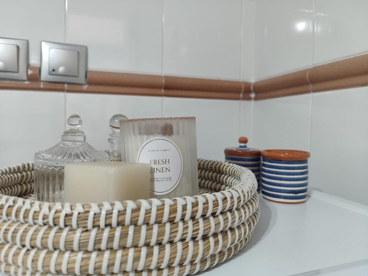 Theasis Apartments 아다마스 외부 사진